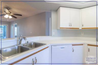 Main picture of 105 Wading Bird Cir