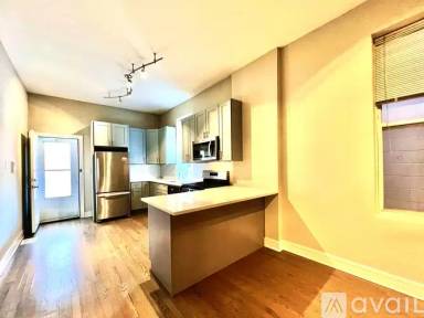 Main picture of 723 N Ada St