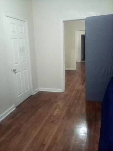 Main picture of 422 S 3rd Ave