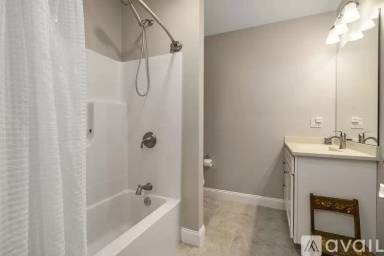 Main picture of 8 Coopers Way