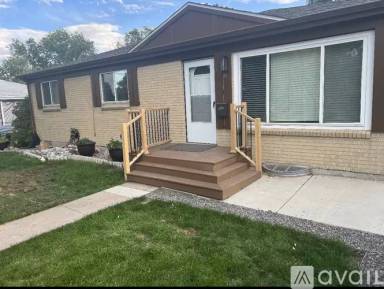 Main picture of 3364 W Wagon Trail Dr