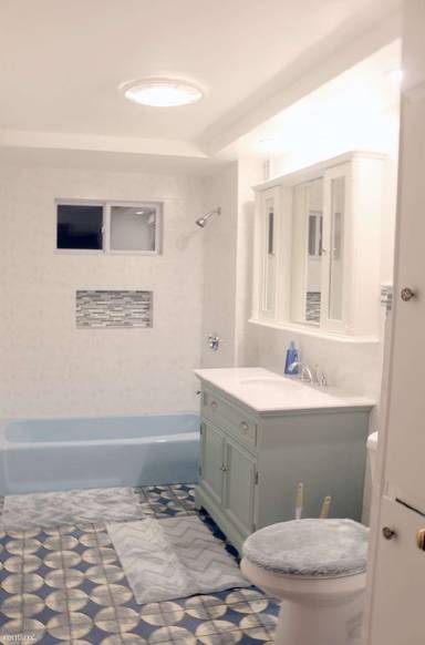 Main picture of 153 Ashmont St