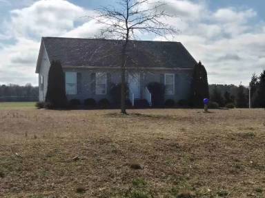 Main picture of 33142 Ellis Grove Rd