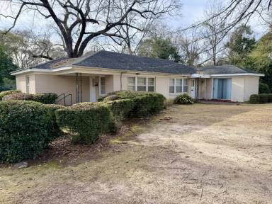 Main picture of 1651 Carter Ave