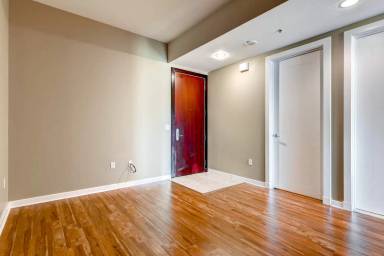 Main picture of Panorama Towers Tower 2