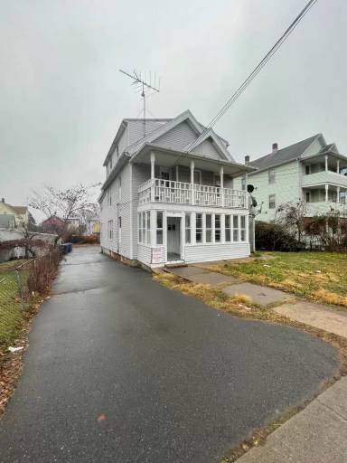 Main picture of 29 Olive St
