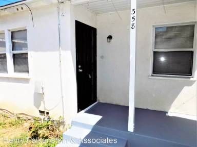 Main picture of 358 W 12th St