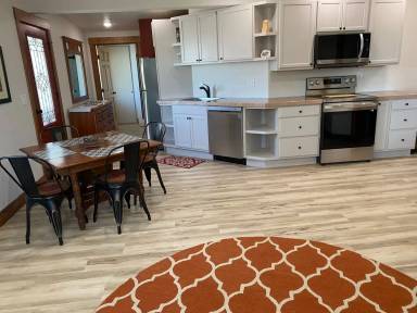 Main picture of 215 N Harrison St