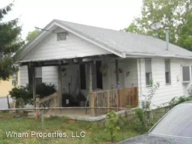 Main picture of 3348 Saffer St