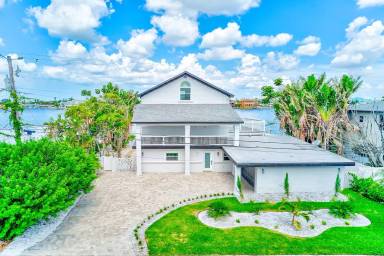 Main picture of 511 55th Ave