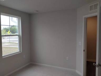 Main picture of 2405 Kasota Ln