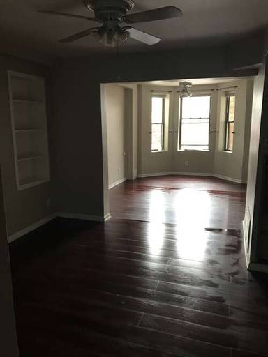 Main picture of 3733 N Seminary Ave