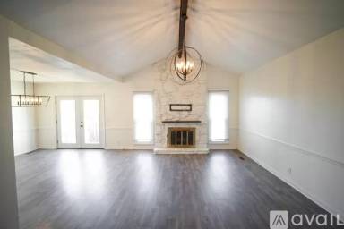 Main picture of 809 Bellevue Rd