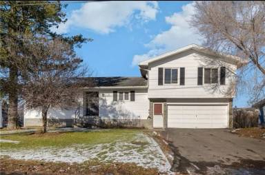 Main picture of 7 Hudson Pl