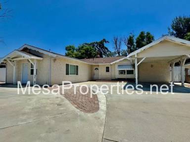 Main picture of 1296 Grove Ave