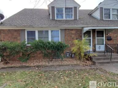 Main picture of 1361 W 12th St