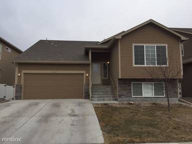 Main picture of 2512 Forecastle Dr
