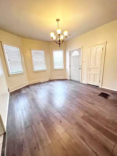 Main picture of 37 W Dorrance St
