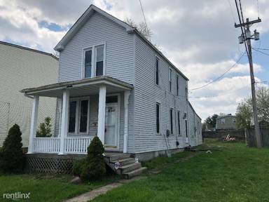 Main picture of 124 Garvey Ave