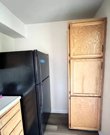 Main picture of 701 Greenwood Ave