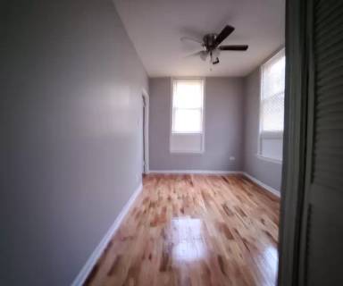 Main picture of 3836 S Sacramento Ave