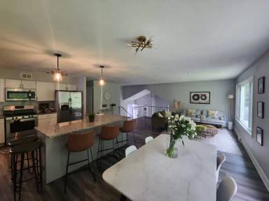 Main picture of 8023 Hemlock Ave