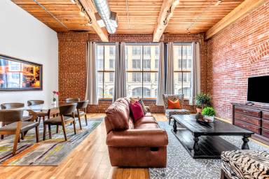 Main picture of Denim Lofts