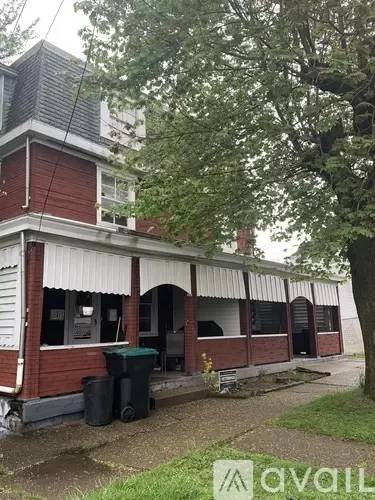Main picture of 287 Sherman Ave