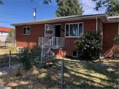 Main picture of 1233 Akron St