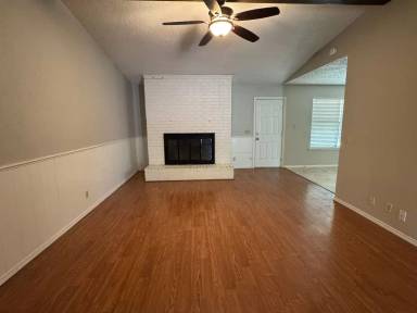 Main picture of 20980 E 35th St S