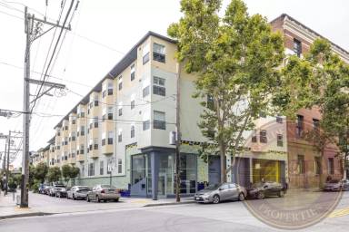 Main picture of 1320 Stevenson St