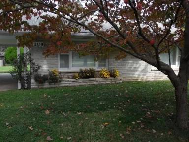 Main picture of 2119 E Grand St