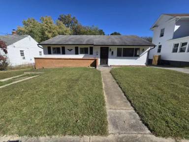 Main picture of 1411 Custer St