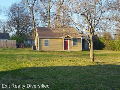 Main picture of 220 Lutie St