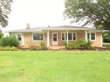 Main picture of 2437 Berry Hall Rd SE