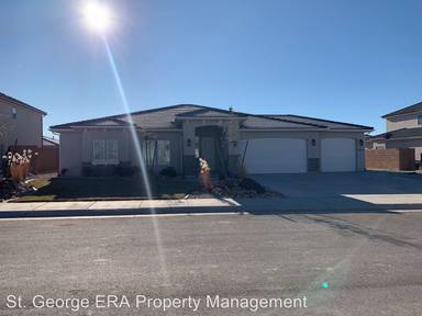 Main picture of 1646 E Mountain Trl