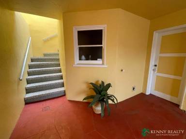 Main picture of 2366 34th Ave