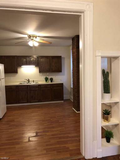 Main picture of 236 Green St