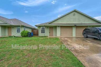 Main picture of 1017 Rice St