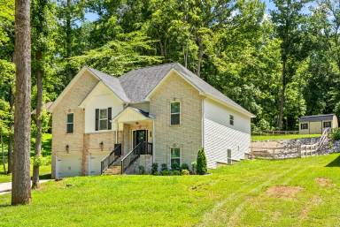 Main picture of 425 Jen Hollow Rd