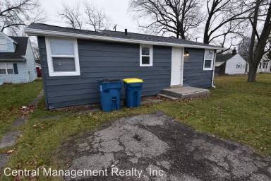 Main picture of 217 W Russ Ave
