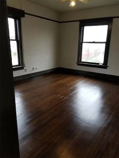 Main picture of 704 S Sprague Ave