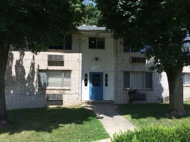 Main picture of 2000 Woodlawn Ave NW