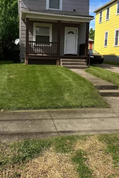 Main picture of 3191 McHenry Ave