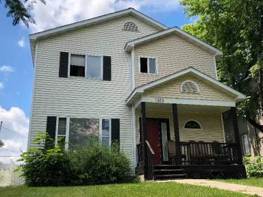 Main picture of 1323 Oliver Ave N