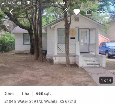 Main picture of 2104 S Water St