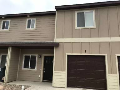 Main picture of 5803 Victoria Ave