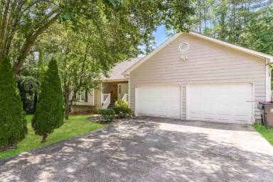 Main picture of 2705 Candler Ct SW