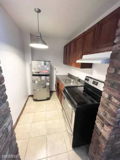 Main picture of 2211 Ditmas Ave
