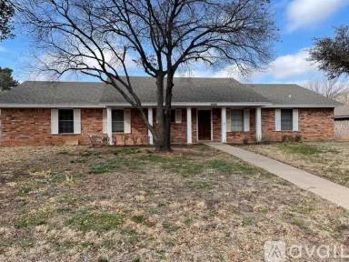 Main picture of 4601 Meadow Creek Trl